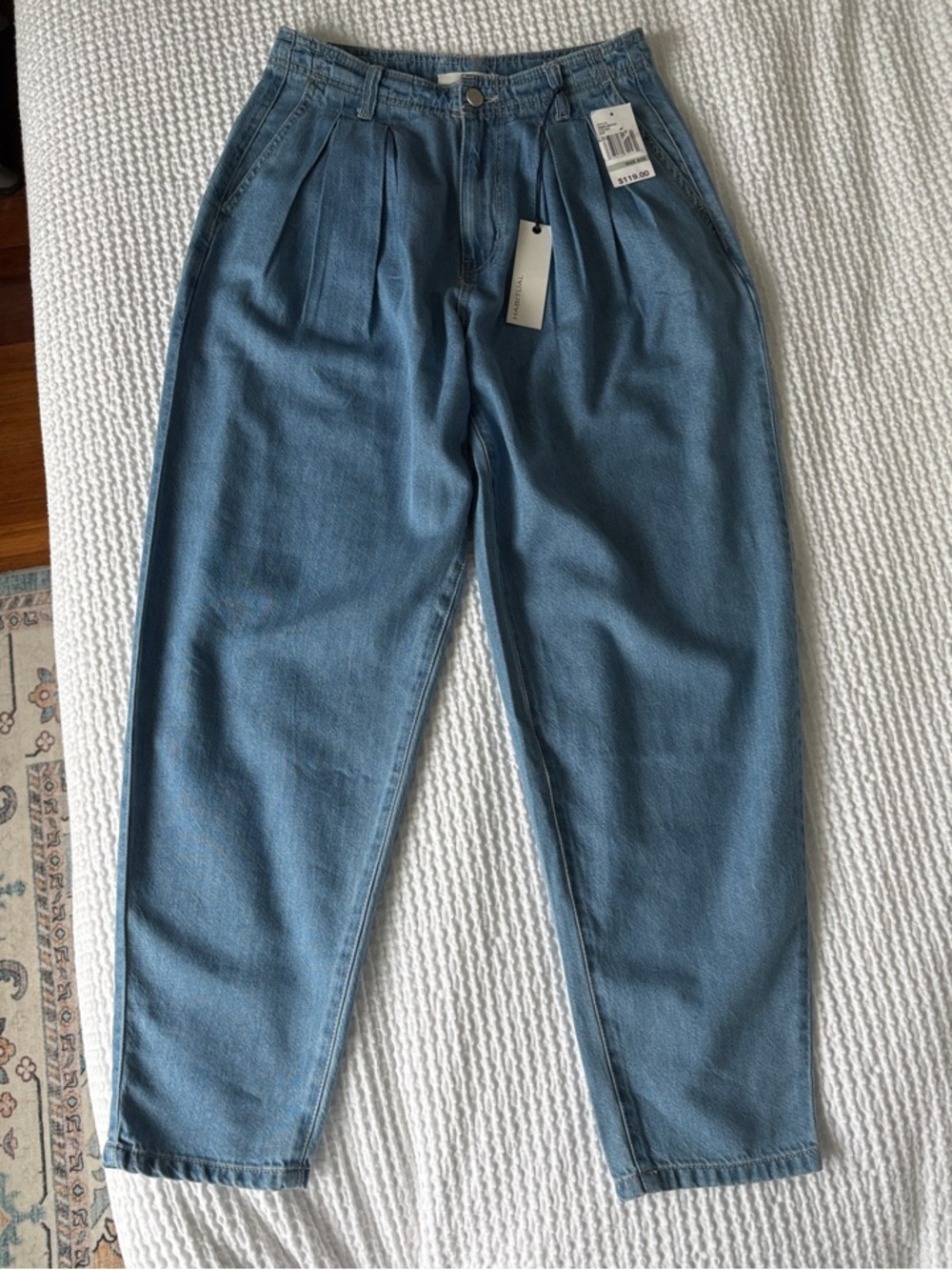 High-Rise Pleated Light Blue 👖